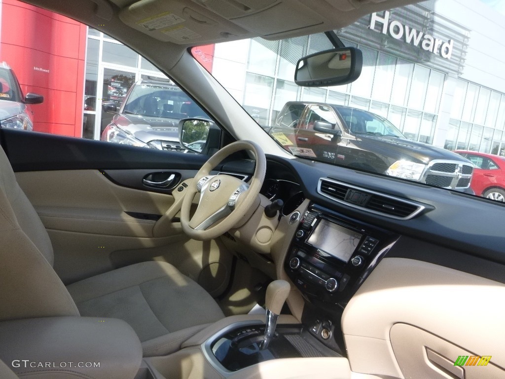 2014 Rogue SV AWD - Moonlight White / Charcoal photo #11