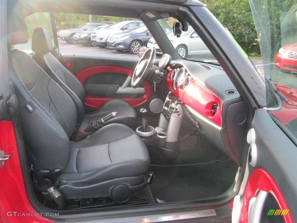 2006 Cooper Convertible - Chili Red / Black/Panther Black photo #16