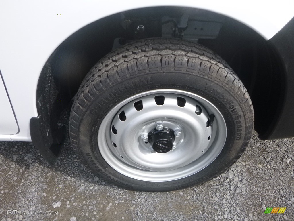 2019 Nissan NV200 S Wheel Photos