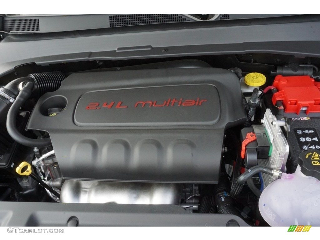 2019 Jeep Compass Sport Engine Photos