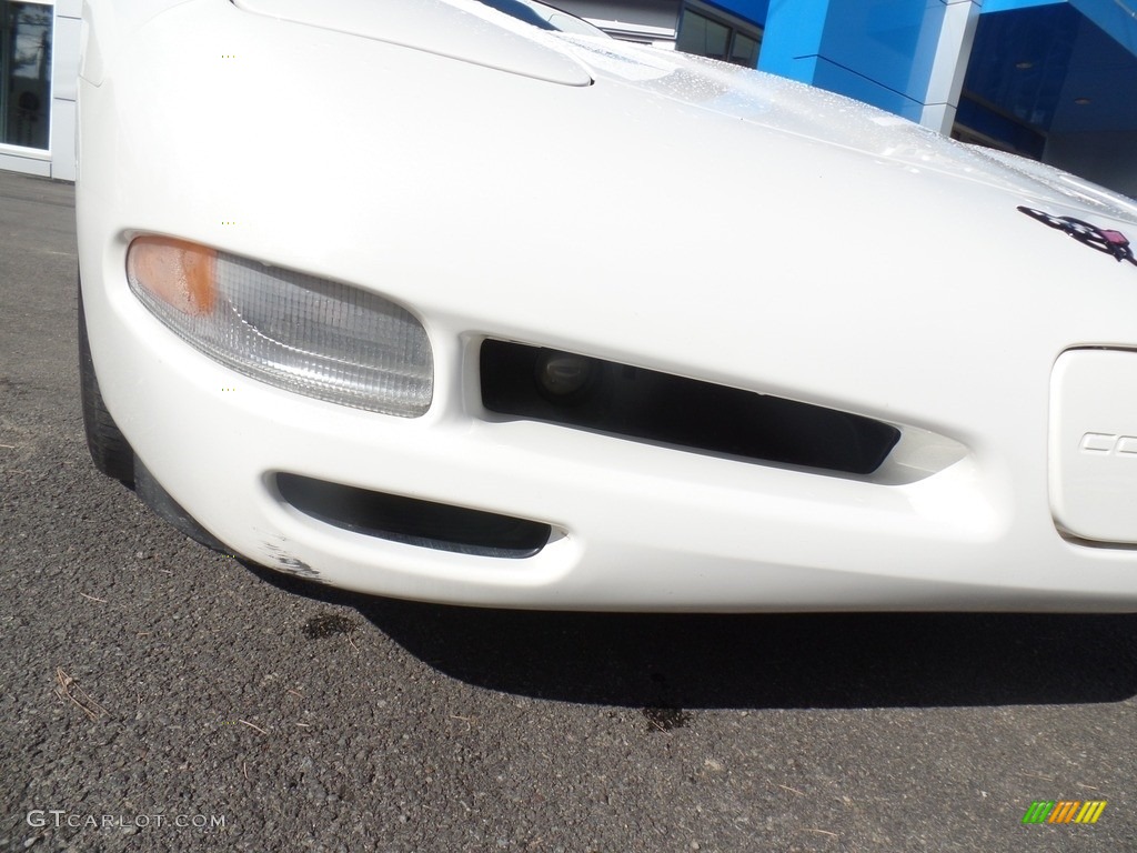 2002 Corvette Convertible - Speedway White / Torch Red photo #3