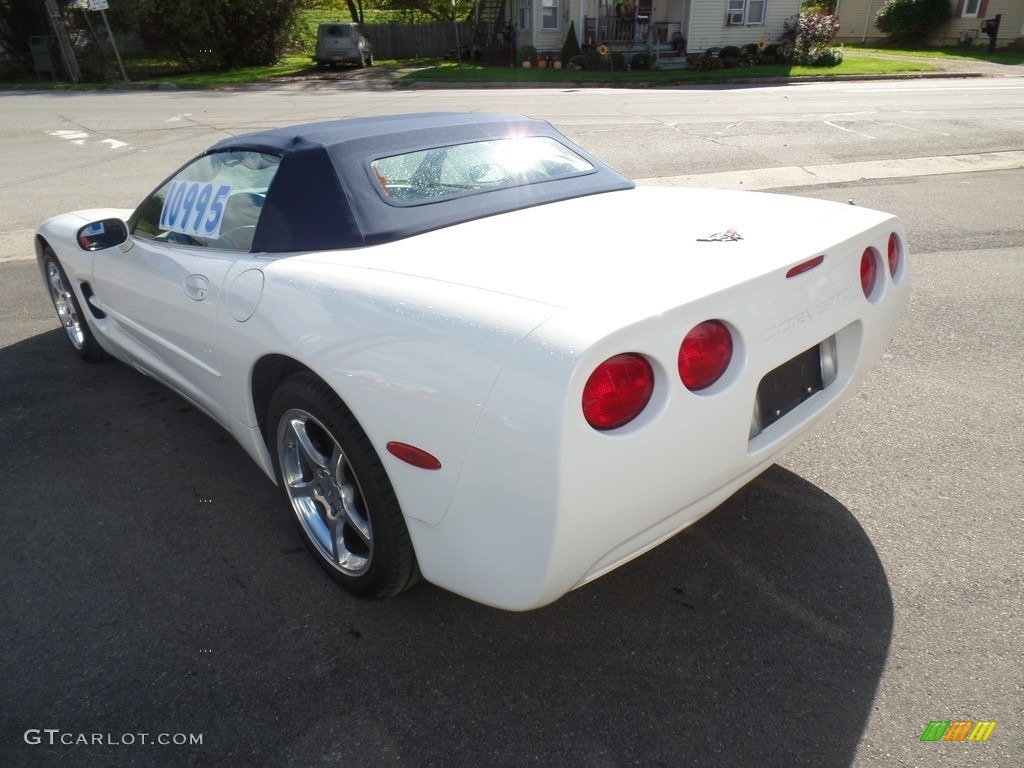 2002 Corvette Convertible - Speedway White / Torch Red photo #9