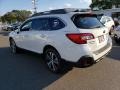 Crystal White Pearl - Outback 3.6R Limited Photo No. 4