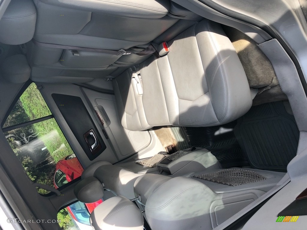 2006 SRX V6 - Light Platinum / Cashmere photo #10