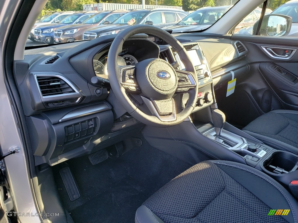 2019 Subaru Forester 2.5i Premium Front Seat Photos
