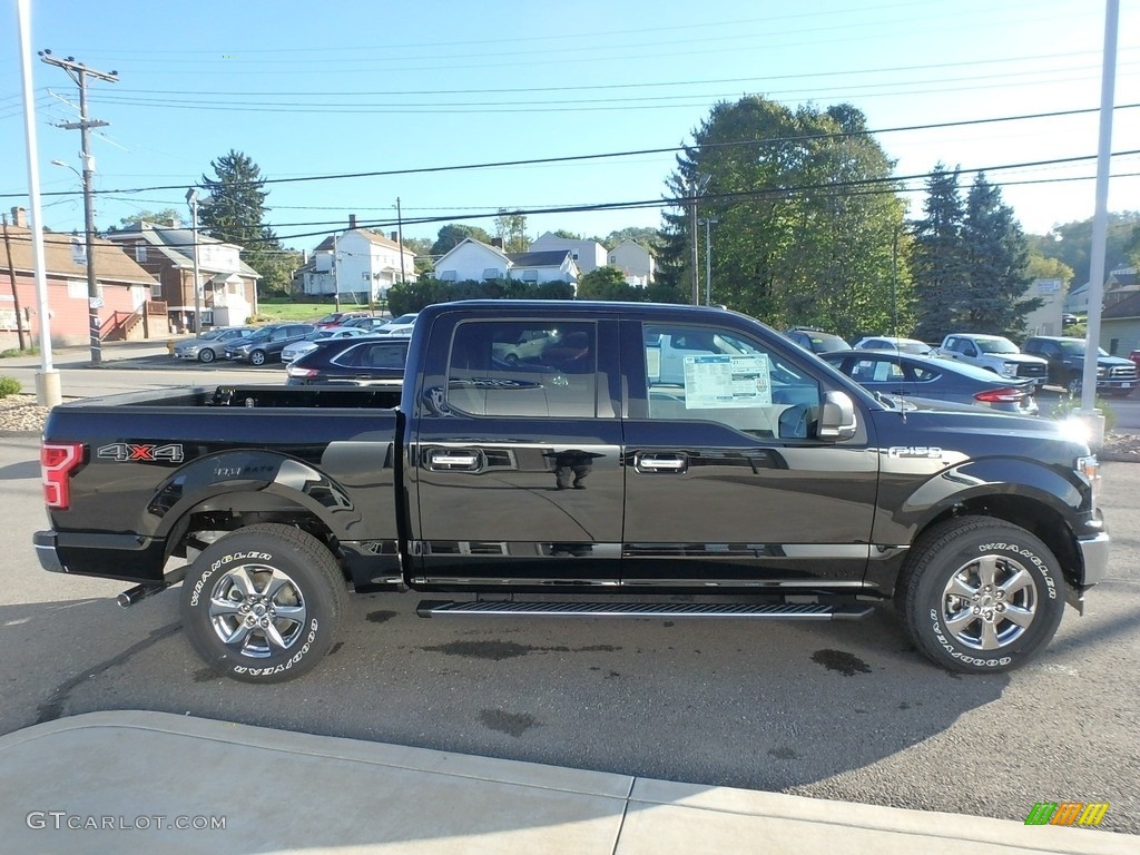 2018 F150 XLT SuperCrew 4x4 - Shadow Black / Earth Gray photo #4