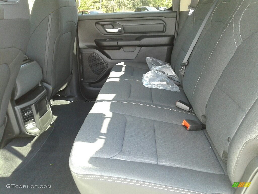 2019 1500 Tradesman Crew Cab - Bright White / Black photo #10
