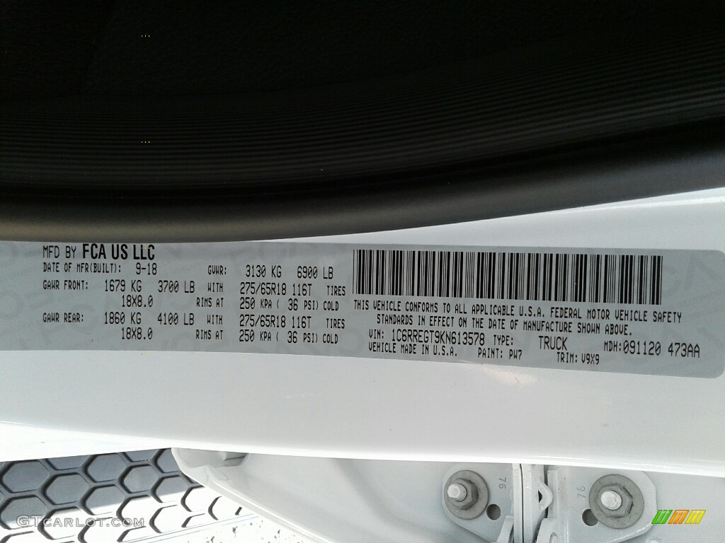2019 1500 Tradesman Crew Cab - Bright White / Black photo #21