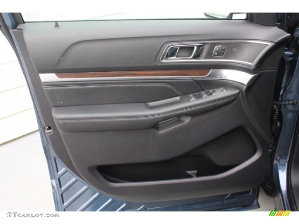 2018 Explorer Limited - Blue Metallic / Ebony Black photo #12