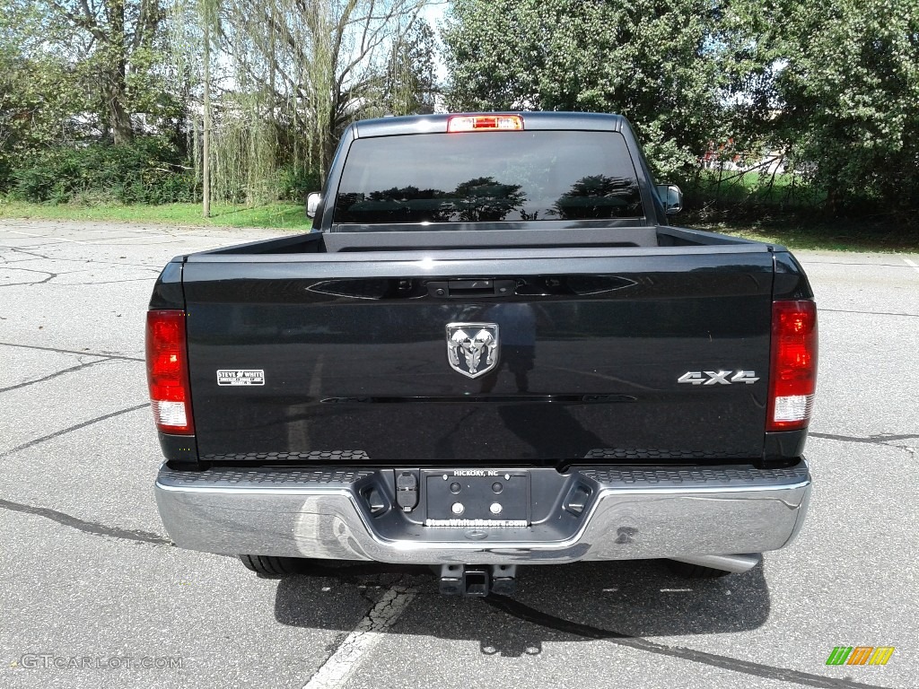 2018 1500 Tradesman Quad Cab 4x4 - Brilliant Black Crystal Pearl / Black/Diesel Gray photo #7