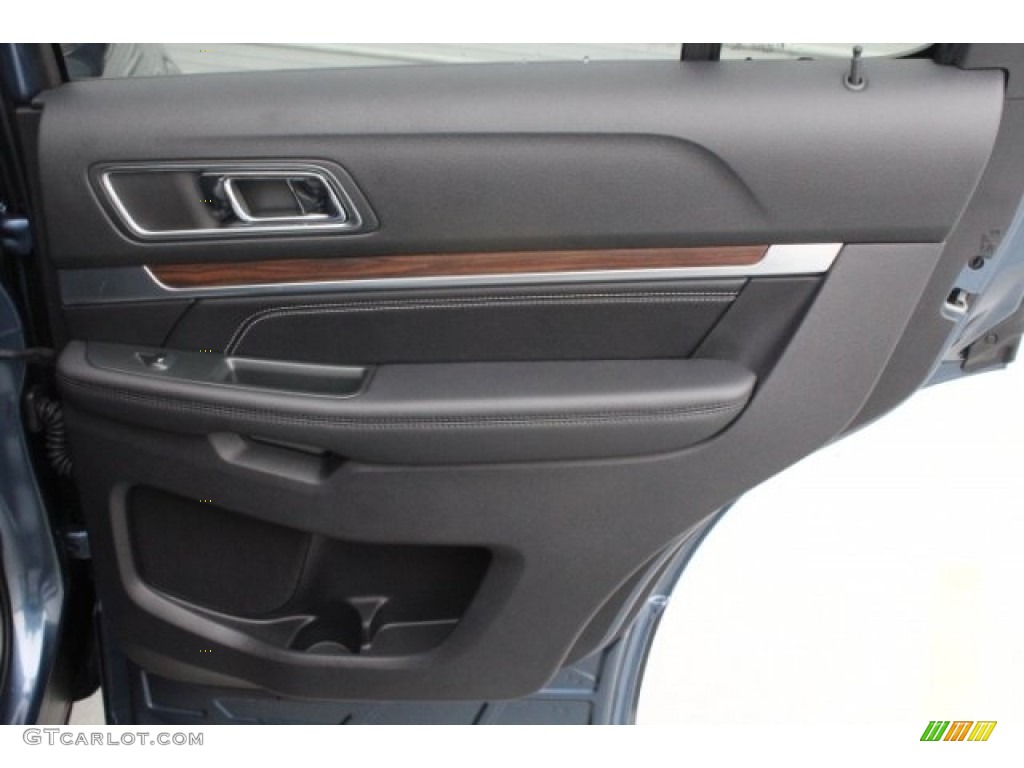 2018 Explorer Limited - Blue Metallic / Ebony Black photo #31