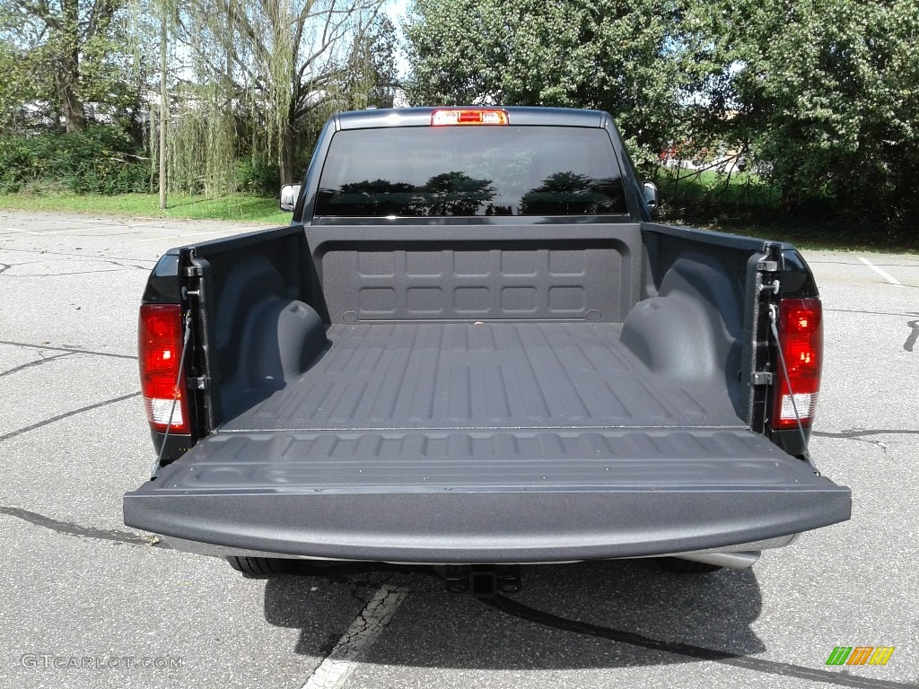 2018 1500 Tradesman Quad Cab 4x4 - Brilliant Black Crystal Pearl / Black/Diesel Gray photo #12