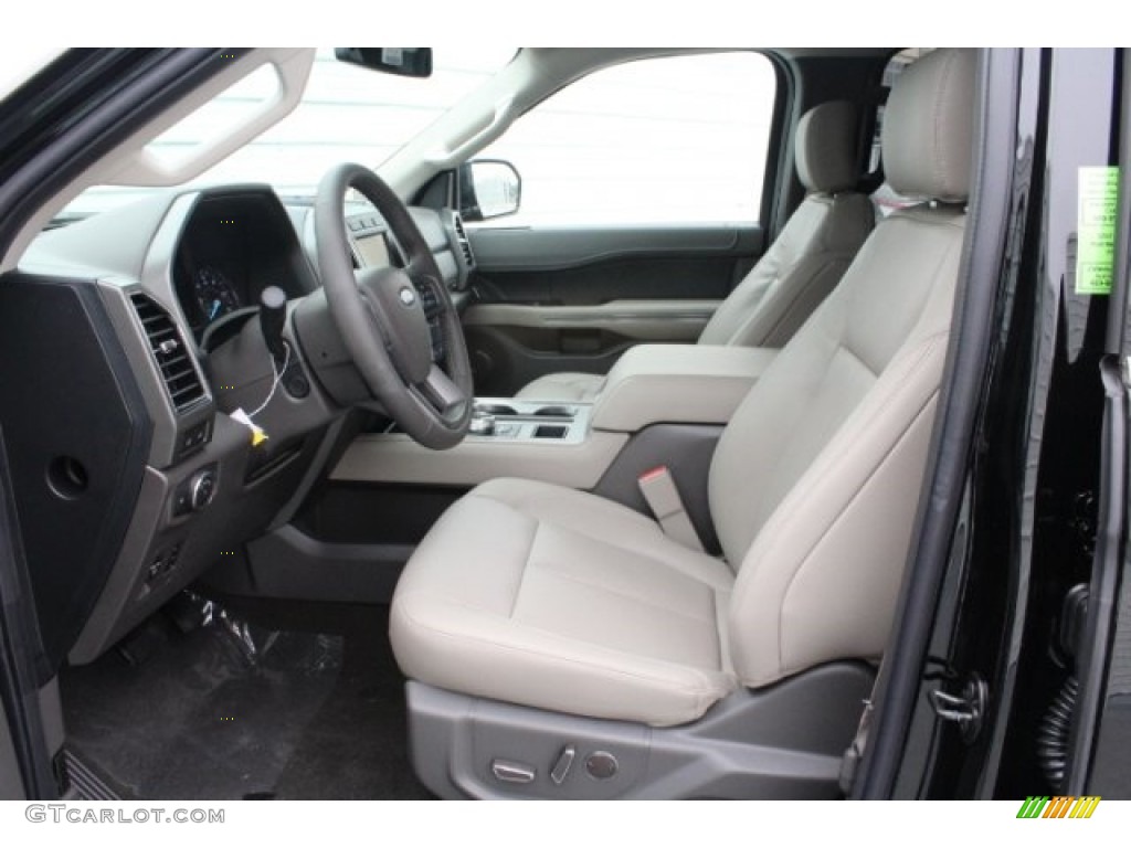 Medium Stone Interior 2018 Ford Expedition XLT Photo #129960004