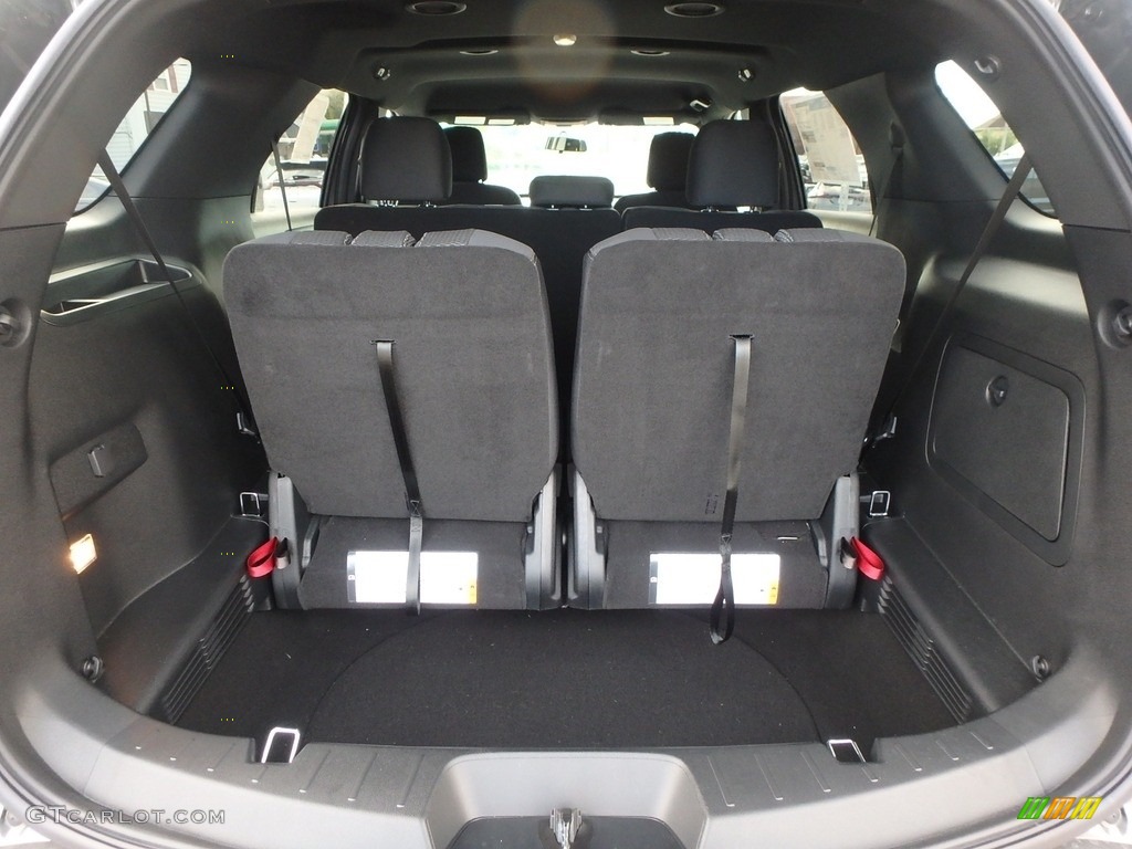 2019 Explorer XLT 4WD - Magnetic / Medium Black photo #7
