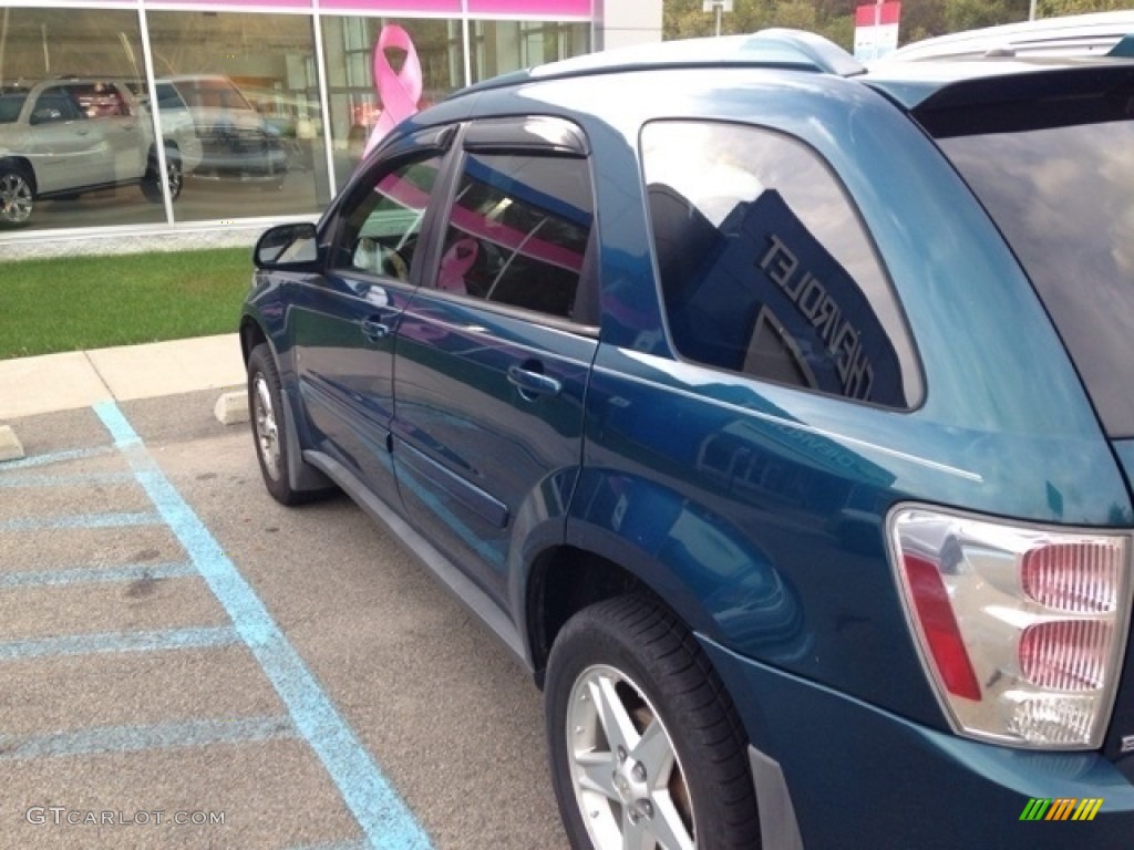 2006 Equinox LT AWD - Bermuda Green Metallic / Light Gray photo #11