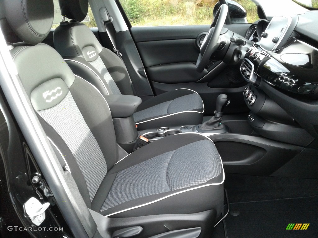 2018 Fiat 500X Pop Interior Color Photos