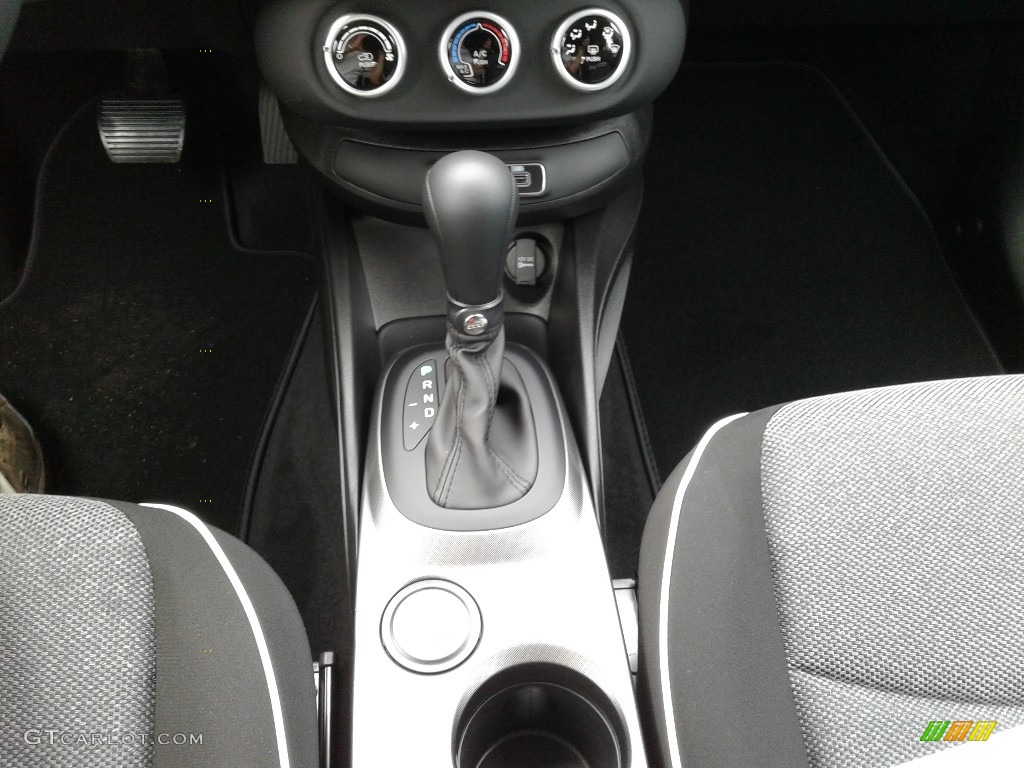 2018 Fiat 500X Pop Transmission Photos