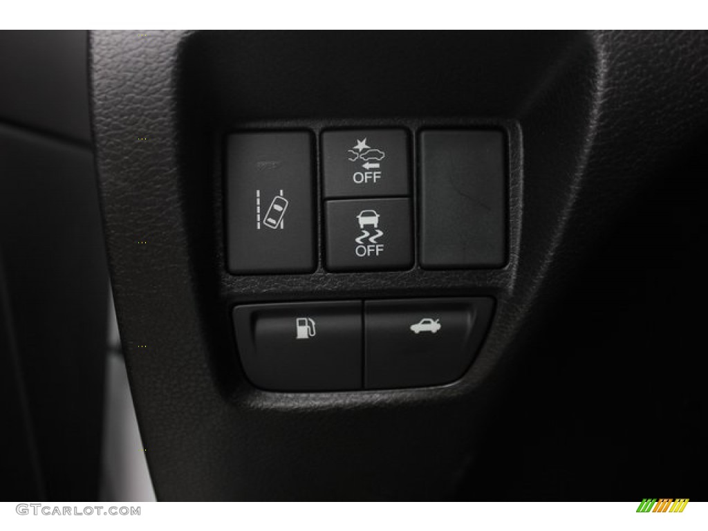 2019 Acura TLX Sedan Controls Photo #129965632