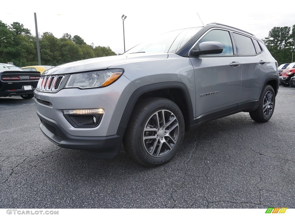 Billet Silver Metallic 2019 Jeep Compass Latitude Exterior Photo #129965899