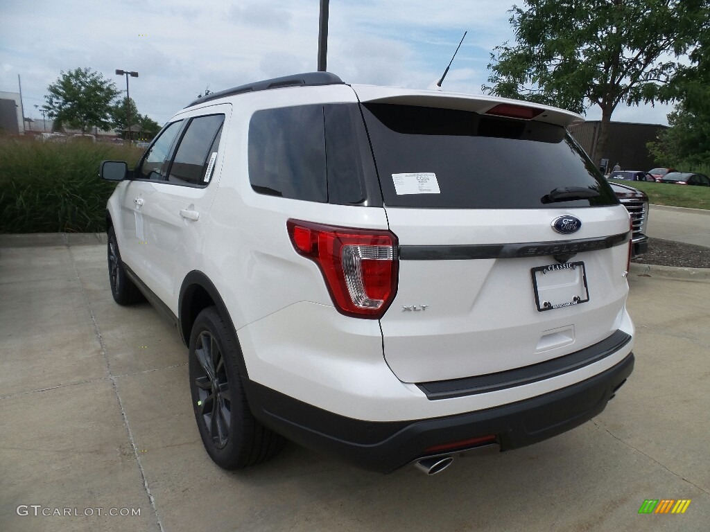 2018 Explorer XLT 4WD - White Platinum / Ebony Black photo #3