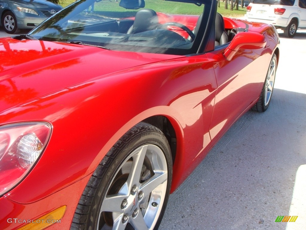 2005 Corvette Convertible - Precision Red / Ebony photo #10