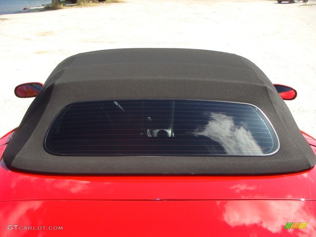 2005 Corvette Convertible - Precision Red / Ebony photo #28