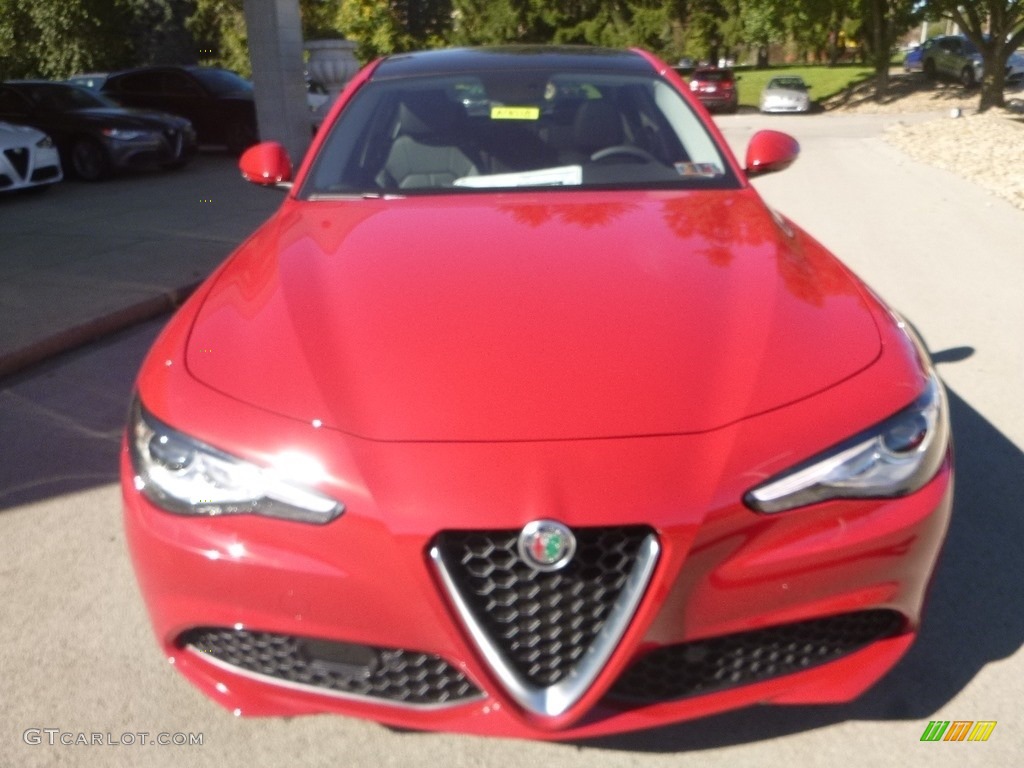 2019 Giulia AWD - Alfa Rosso (Red) / Black photo #13