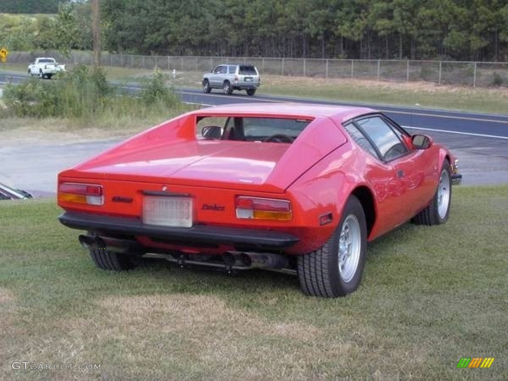 Red 1972 De Tomaso Pantera Standard Pantera Model Exterior Photo #129972748