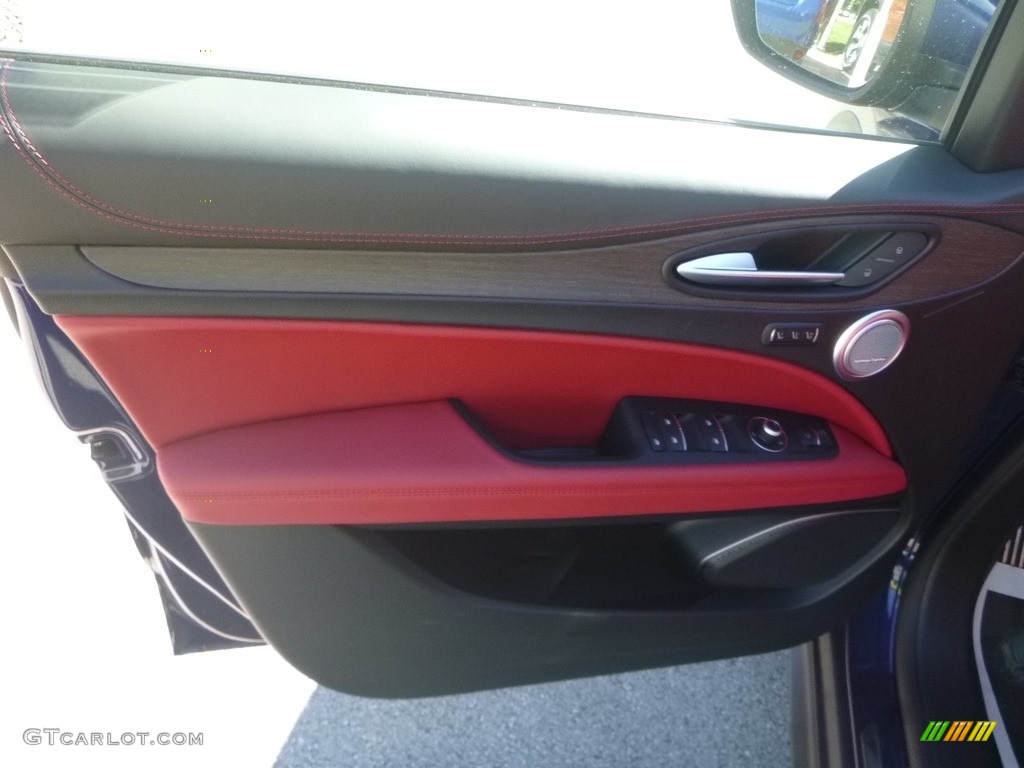 2019 Alfa Romeo Stelvio Ti Lusso AWD Red Door Panel Photo #129974536