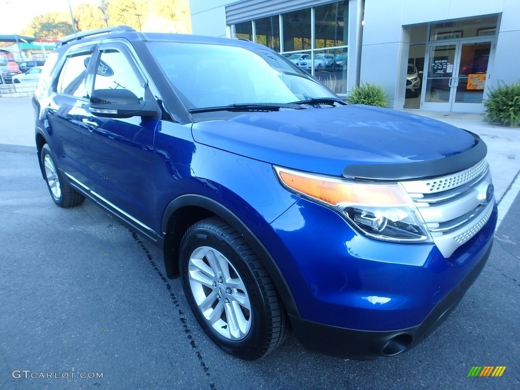 2013 Explorer XLT 4WD - Deep Impact Blue Metallic / Charcoal Black photo #9