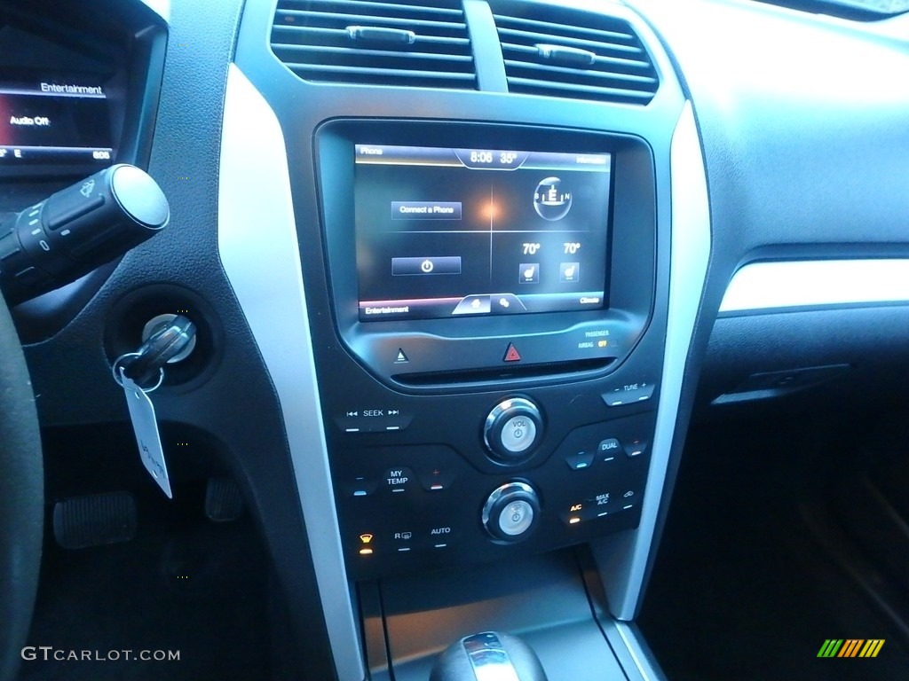 2013 Explorer XLT 4WD - Deep Impact Blue Metallic / Charcoal Black photo #22