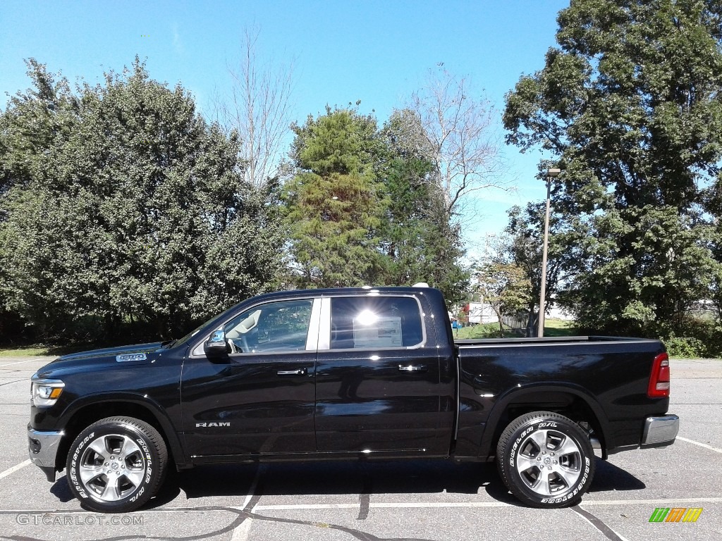 Diamond Black Crystal Pearl Ram 1500