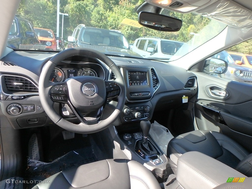 2019 Cherokee Latitude Plus 4x4 - Granite Crystal Metallic / Black photo #12