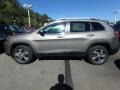 2019 Light Brownstone Pearl Jeep Cherokee Limited 4x4  photo #2