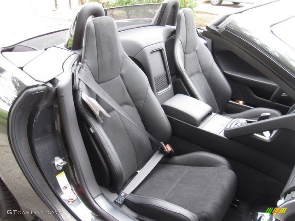 2019 Jaguar F-Type R-Dynamic Convertible Front Seat Photo #129980917