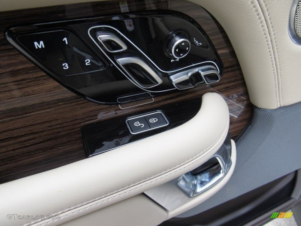 2019 Land Rover Range Rover HSE Controls Photo #129982758