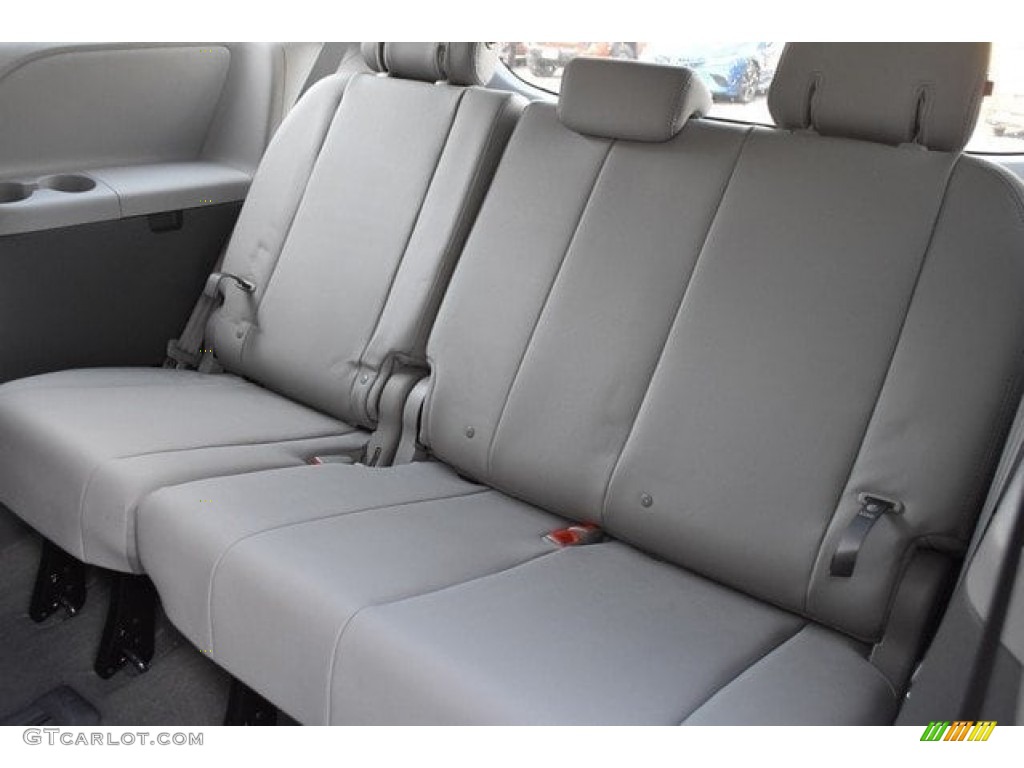 2019 Sienna XLE - Predawn Gray Mica / Ash photo #21