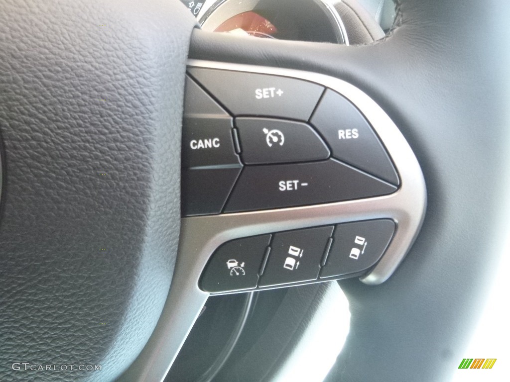 2019 Jeep Grand Cherokee High Altitude 4x4 Controls Photo #129983293