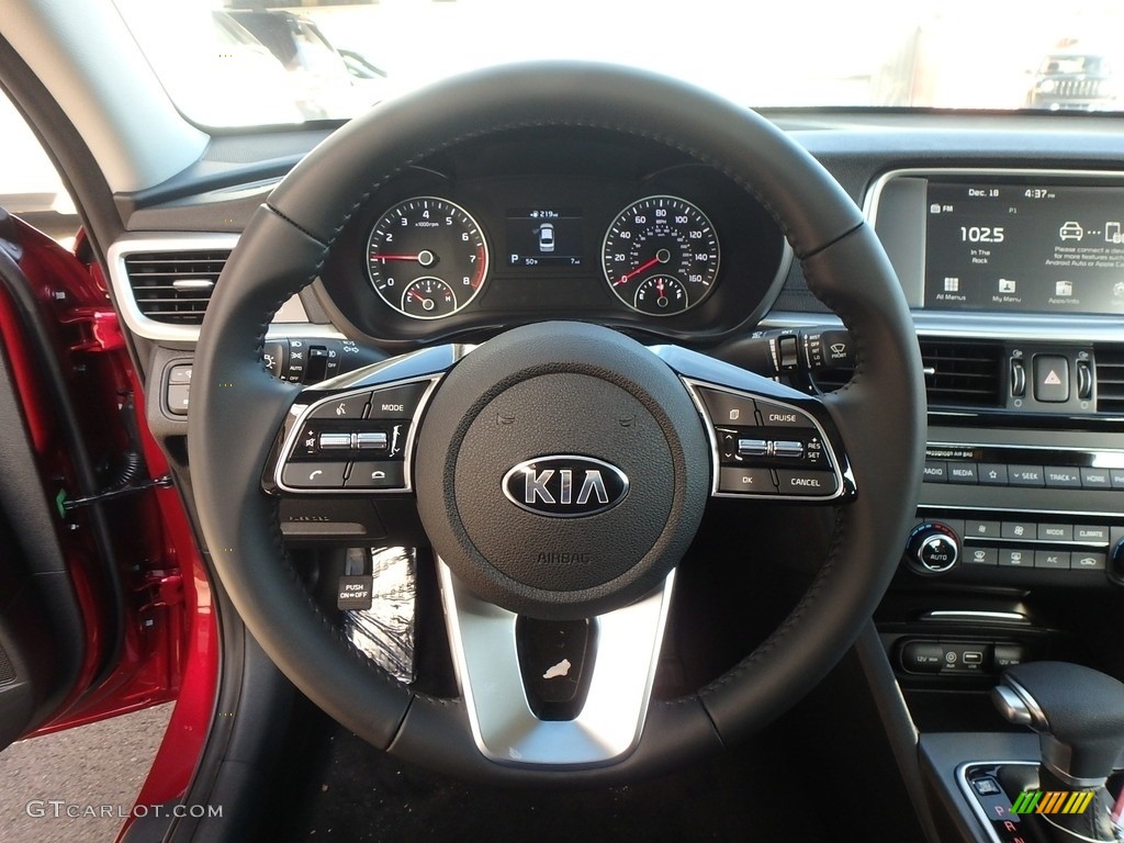 2019 Kia Optima S Black Steering Wheel Photo #129986743