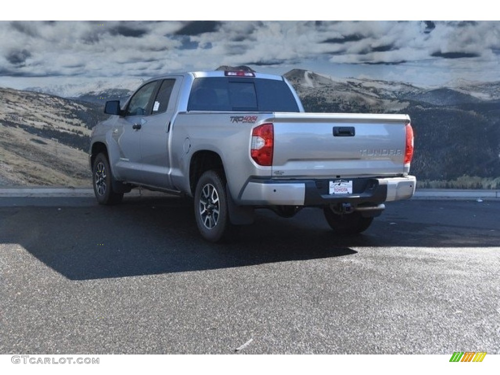 2018 Tundra SR5 Double Cab 4x4 - Silver Sky Metallic / Graphite photo #3