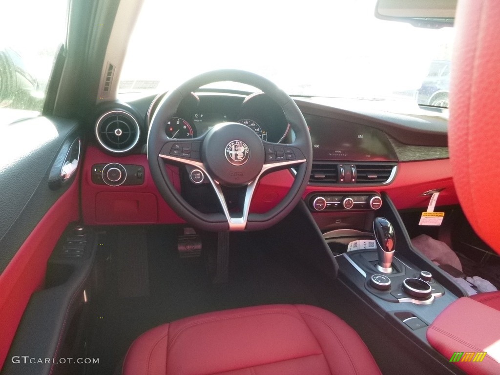 2019 Alfa Romeo Giulia AWD Black/Red Dashboard Photo #129990703