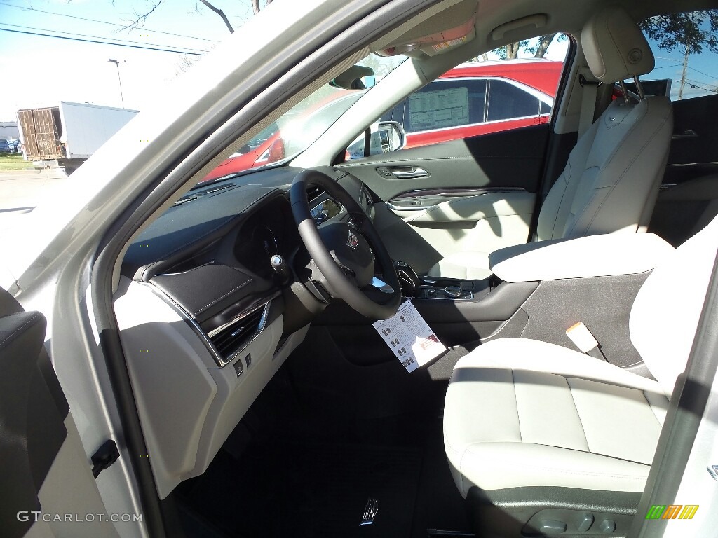 Light Platinum/Jet Black Interior 2019 Cadillac XT4 Luxury AWD Photo #129992005