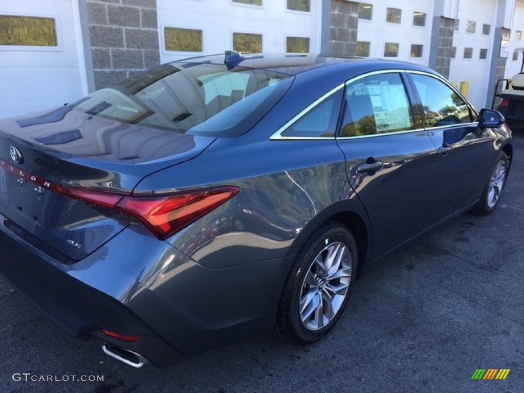 2019 Avalon XLE - Harbor Gray Metallic / Black photo #3