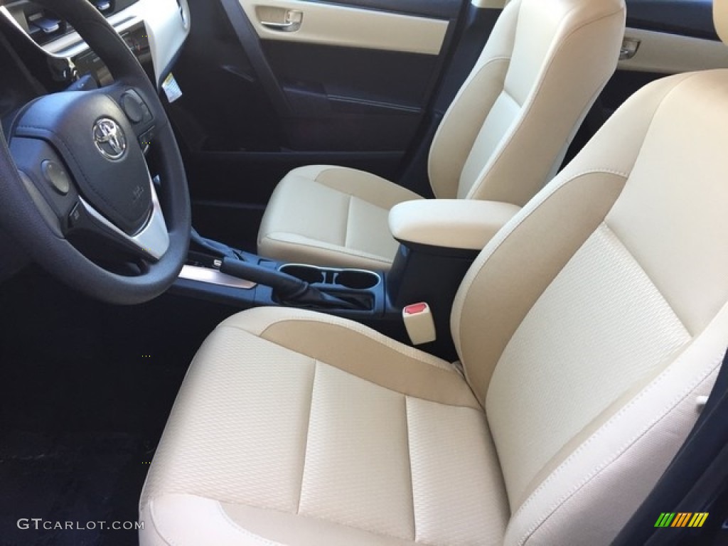 2019 Toyota Corolla LE Front Seat Photo #129992758