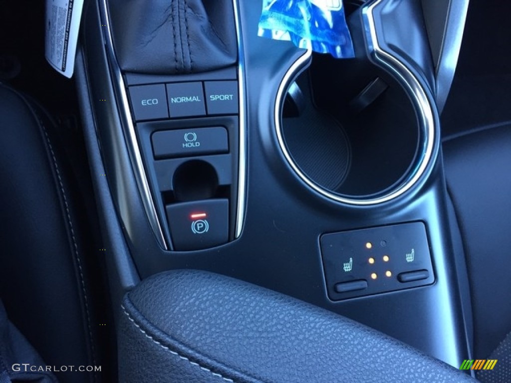2019 Camry XSE - Celestial Silver Metallic / Black photo #17