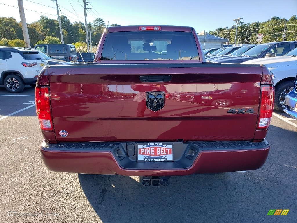 2019 1500 Classic Express Quad Cab 4x4 - Delmonico Red Pearl / Black photo #5