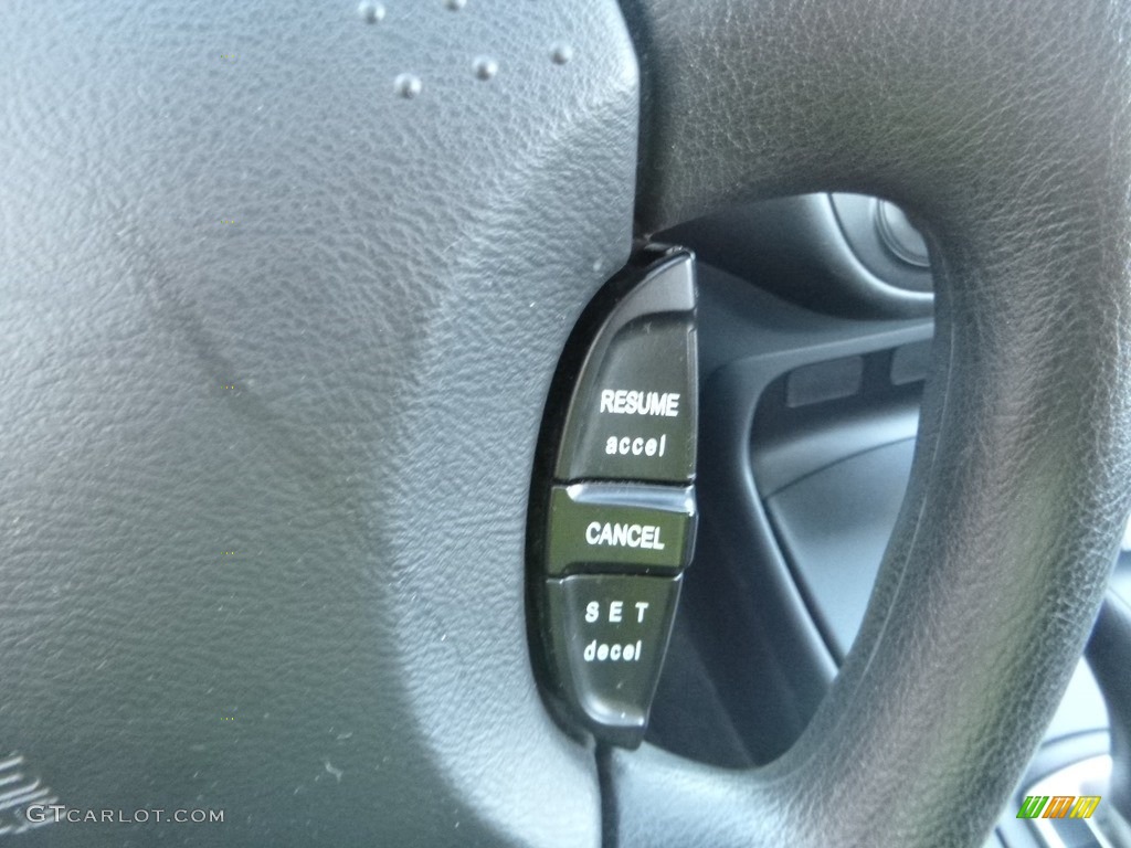 2004 Civic LX Sedan - Shoreline Mist Metallic / Gray photo #18