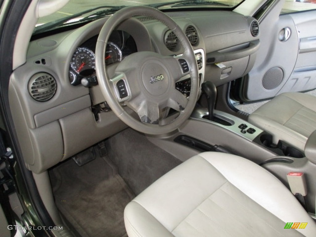 2006 Liberty Limited - Jeep Green Metallic / Dark Khaki/Light Graystone photo #26