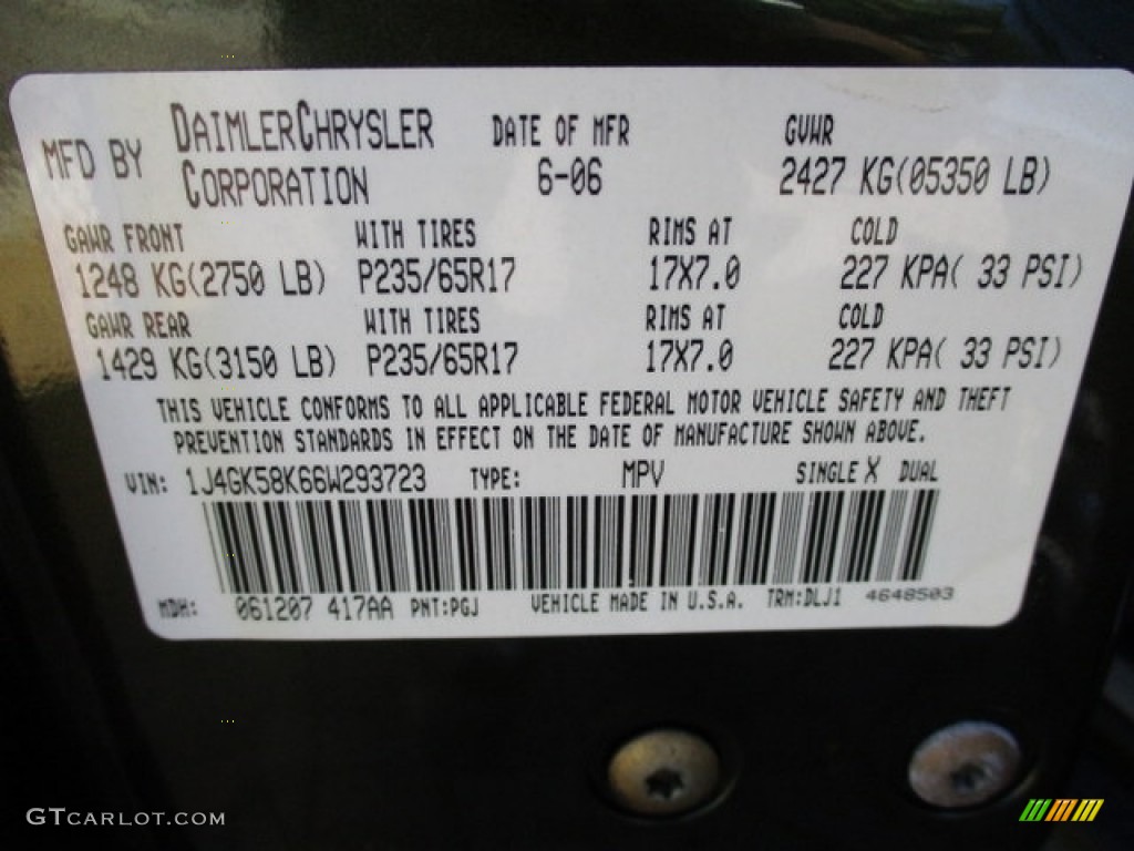2006 Liberty Limited - Jeep Green Metallic / Dark Khaki/Light Graystone photo #74