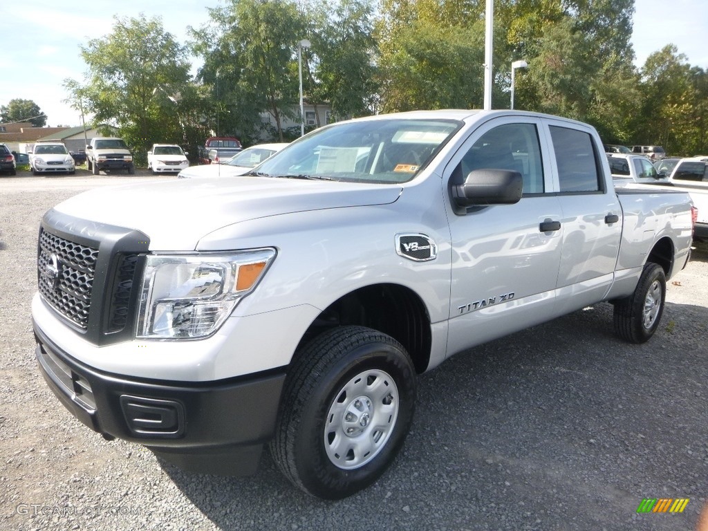 2018 TITAN XD S Crew Cab 4x4 - Brilliant Silver / Black photo #8